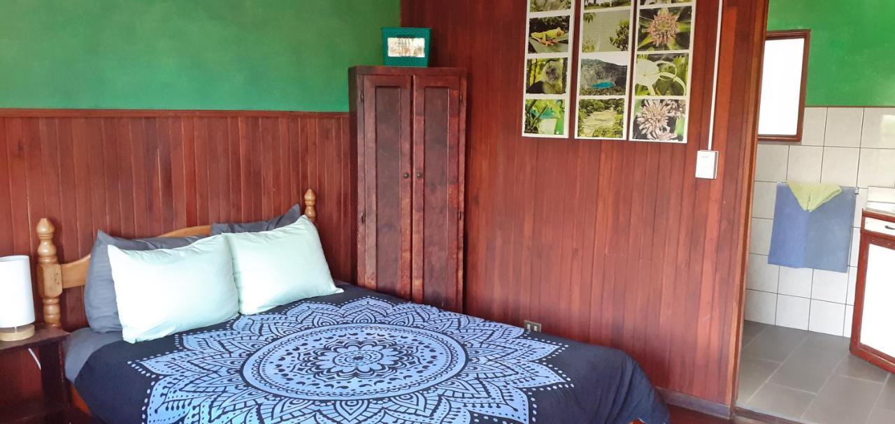 Montana Linda Guest House Orosí Dış mekan fotoğraf